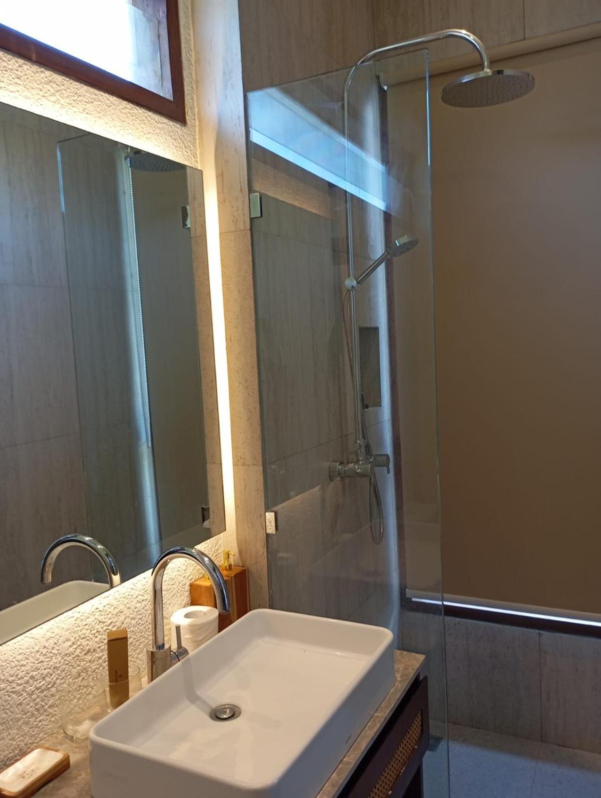 Ammara Dharmawangsa Private Villa Нуса-Дуа Экстерьер фото